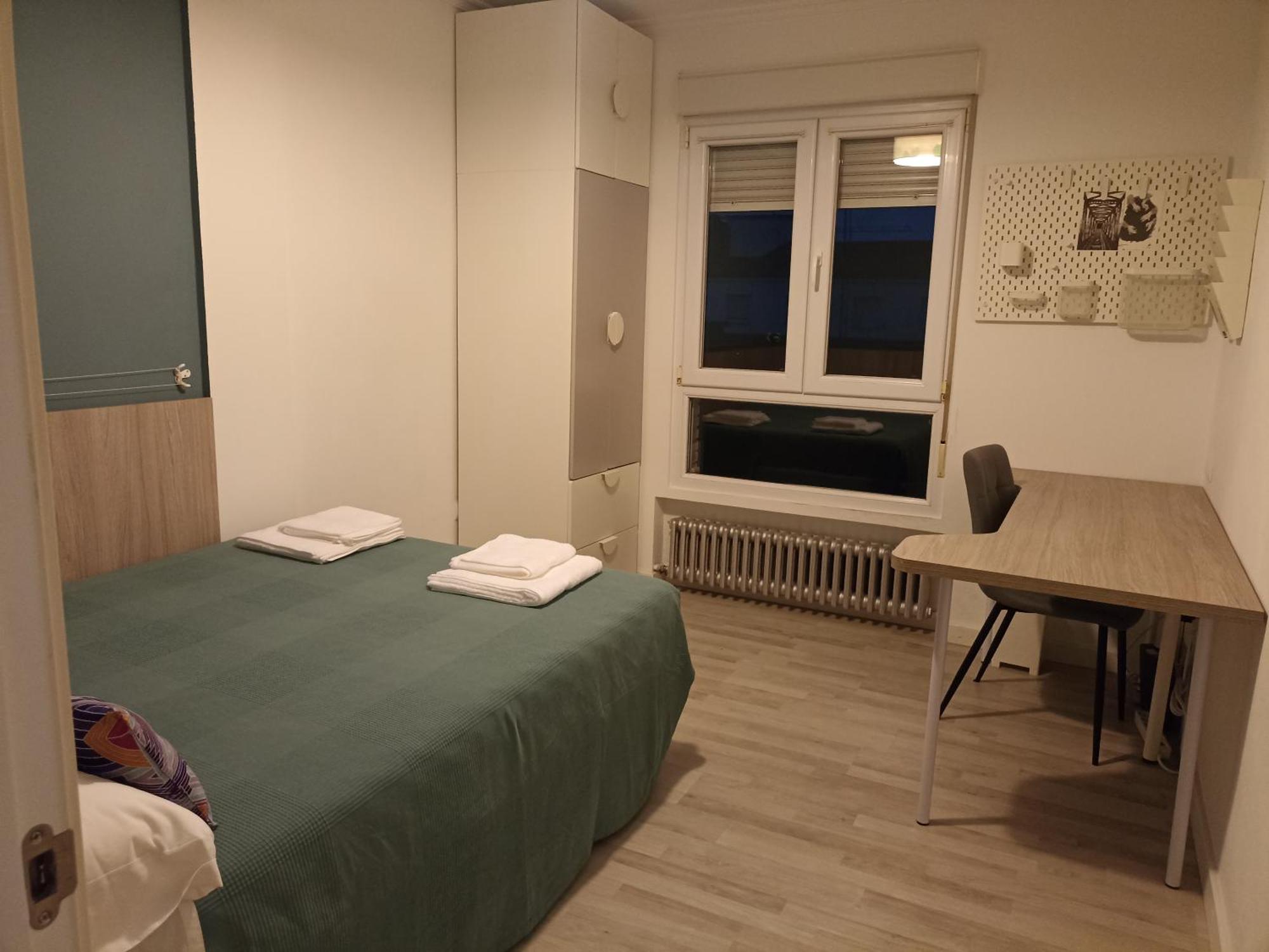 Atico De 2 Con Terraza En Apartamento *