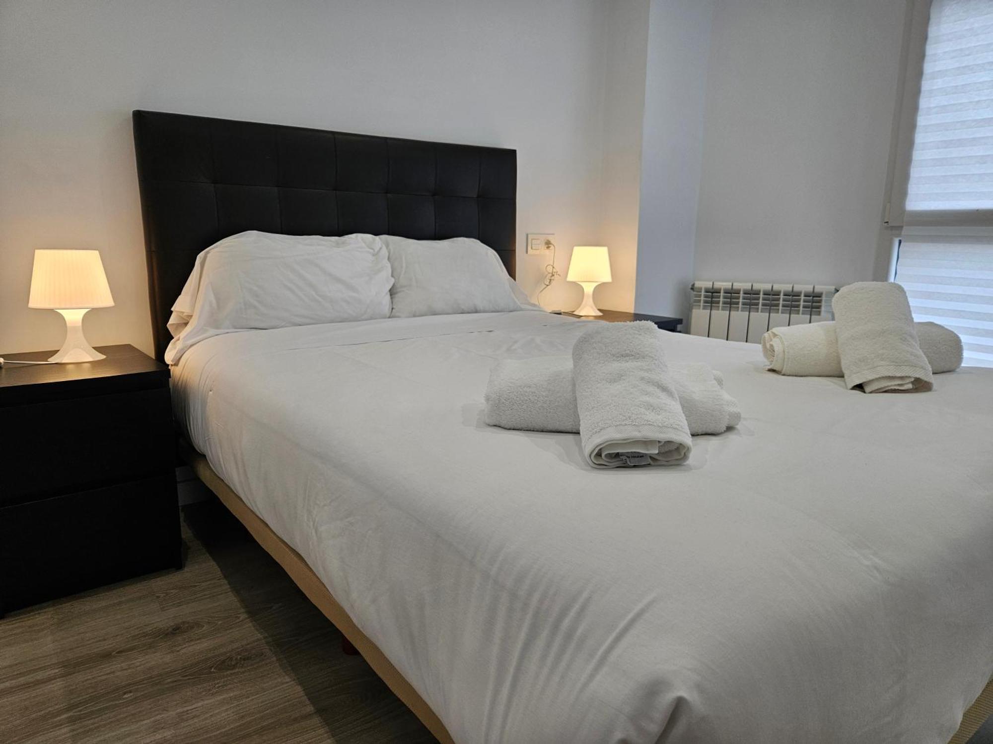 Apartment 150a Moderno, Playa San Lorenzo Gijon