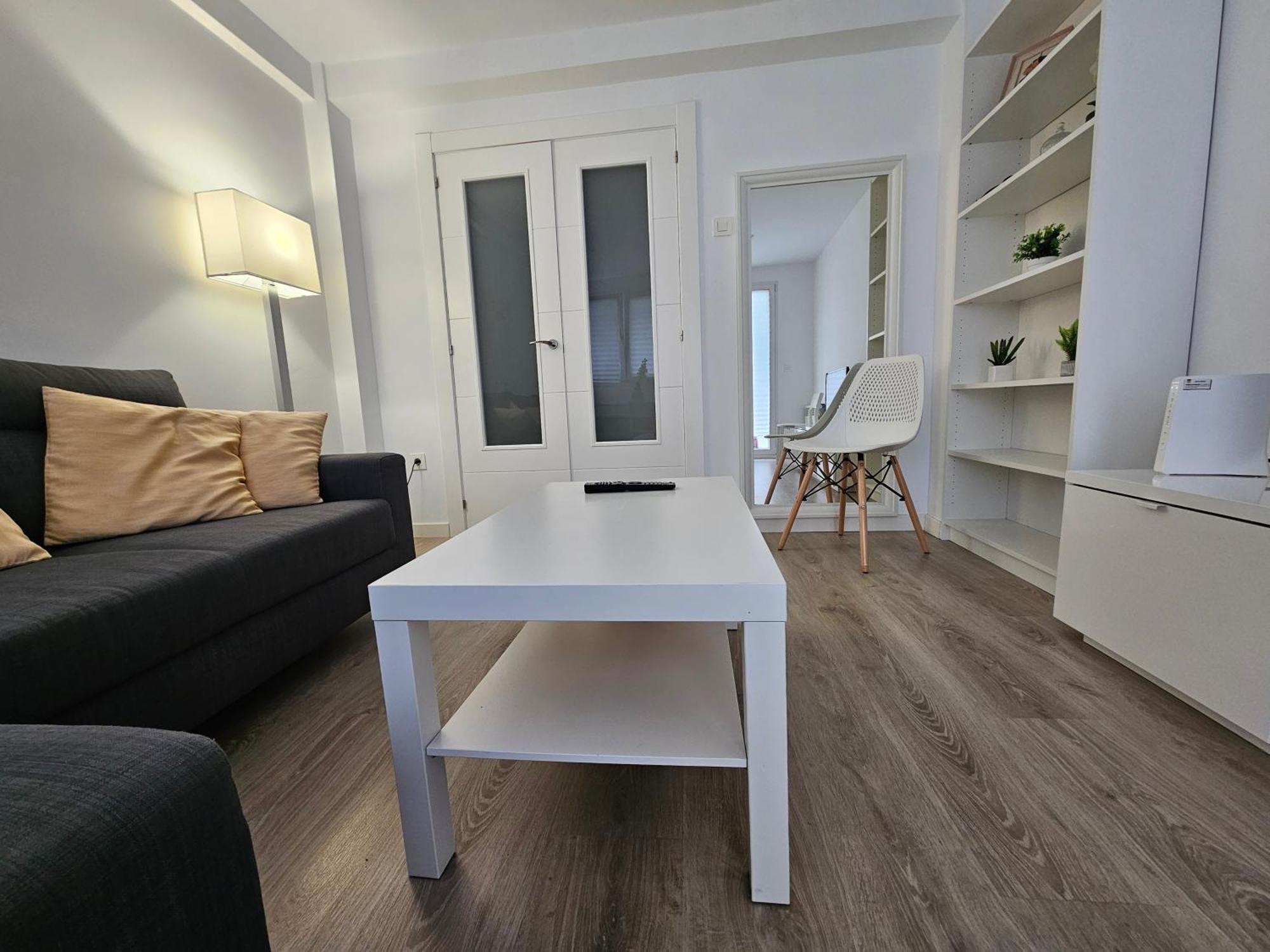 150a Moderno, Playa San Lorenzo Apartment Gijon