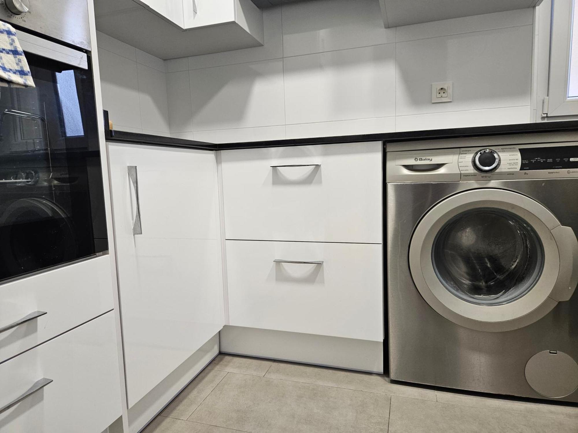 Apartment 150a Moderno, Playa San Lorenzo Gijon