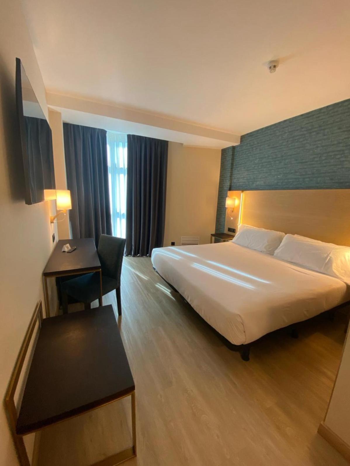 Zentral Rey Pelayo 4* Gijon