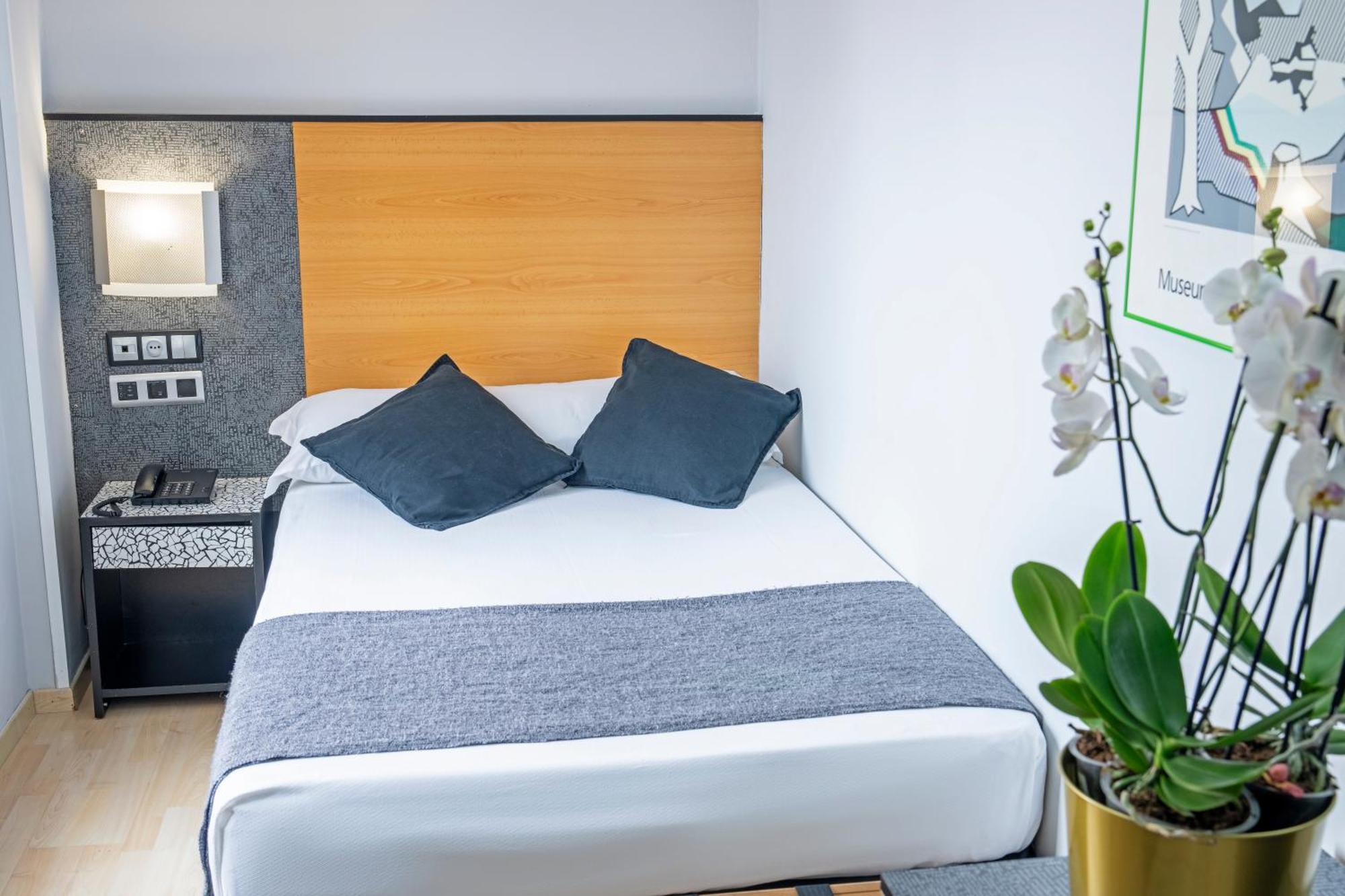 Hotel Faranda Express Pathos 3*