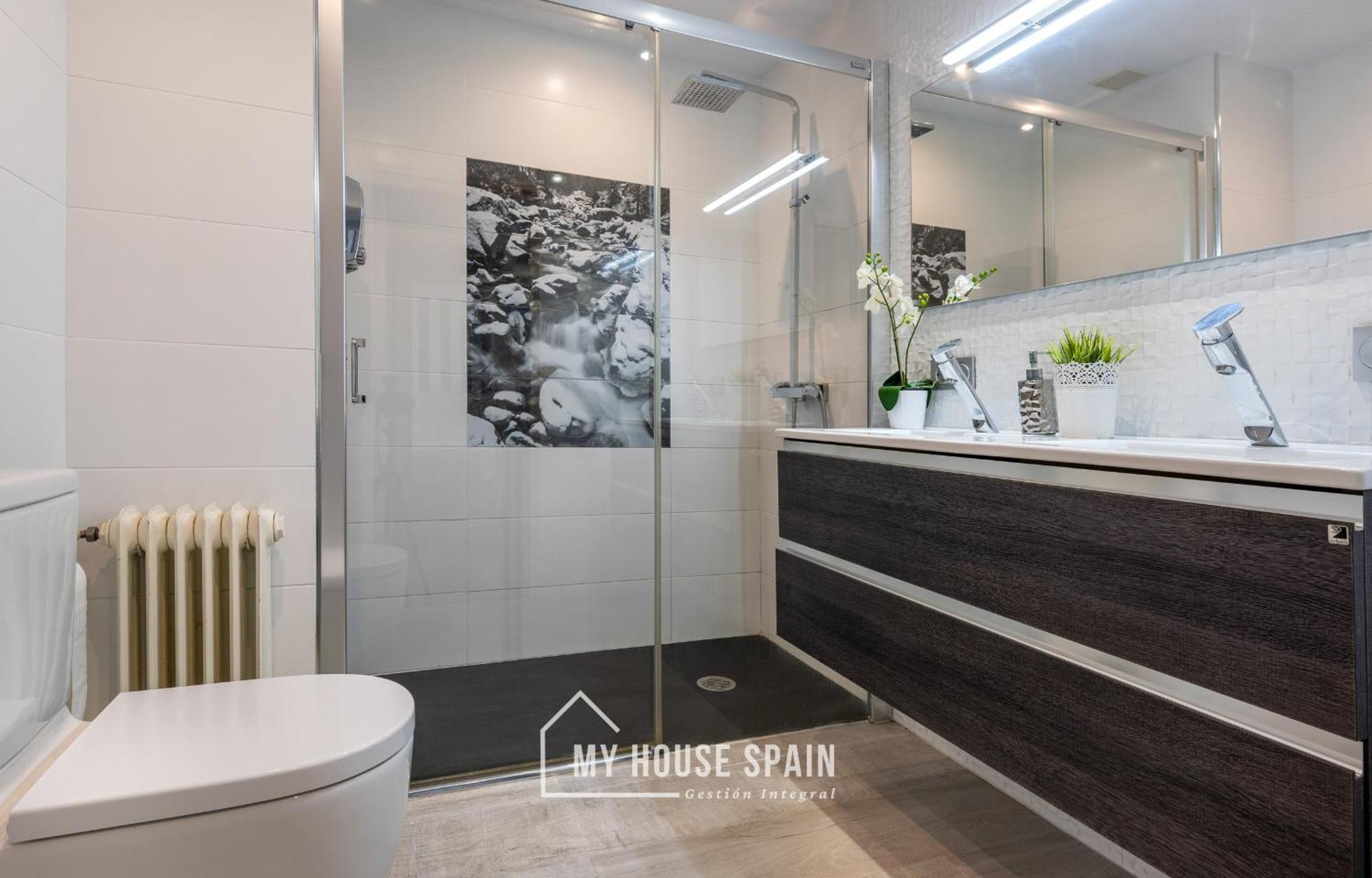 Myhousespain - Espacioso Piso Con Parking Apartment Gijon