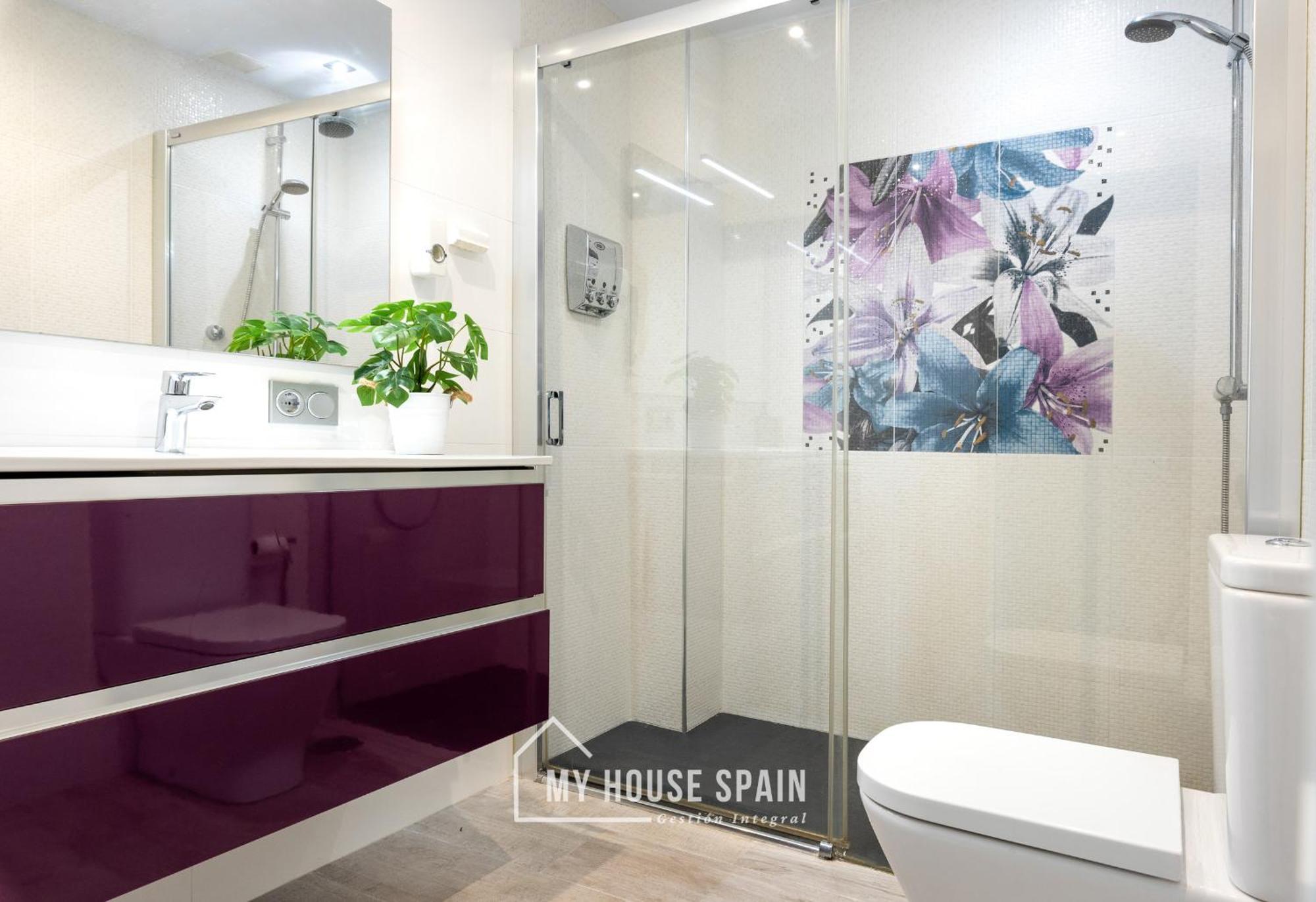 Myhousespain - Espacioso Piso Con Parking *