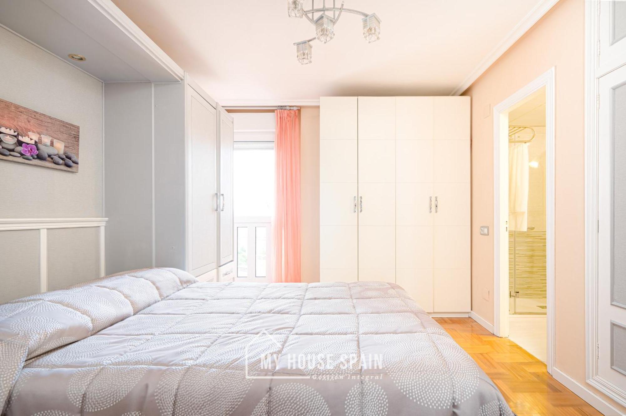 Amplio Con Vistas En Pleno Centro Apartamento Gijón