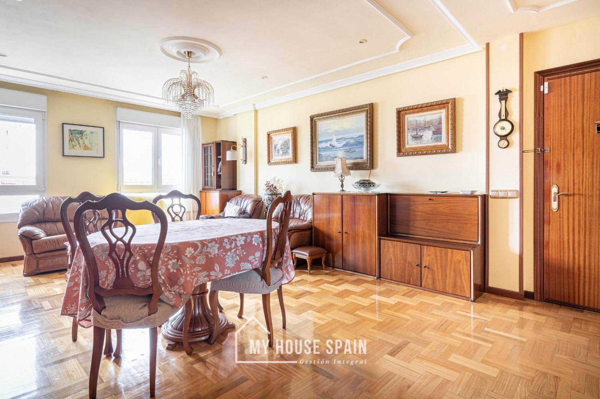 Myhousespain - Amplio Con Vistas En Pleno Centro *