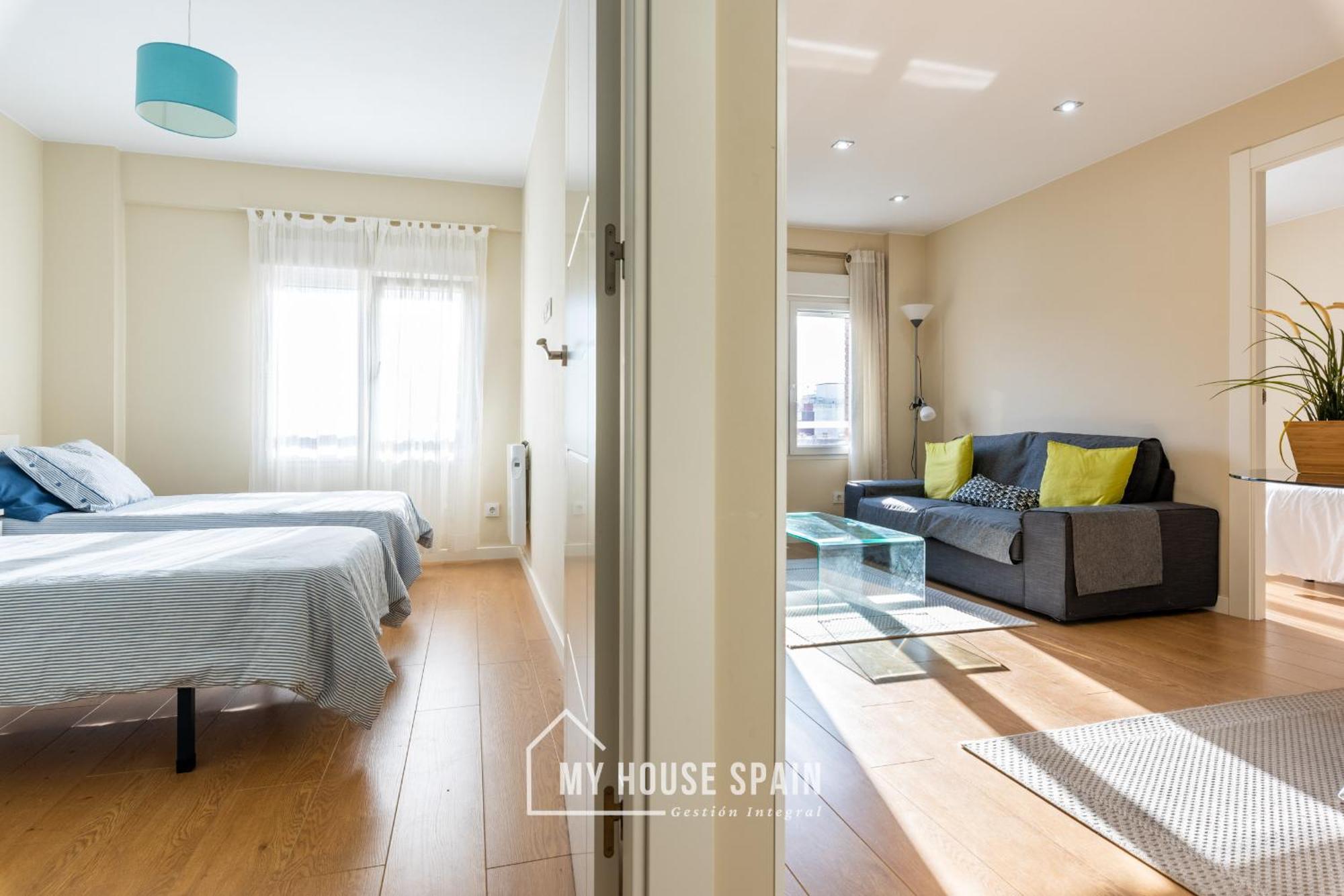 Myhousespain - Radiante Piso Junto A La Playa Gijón