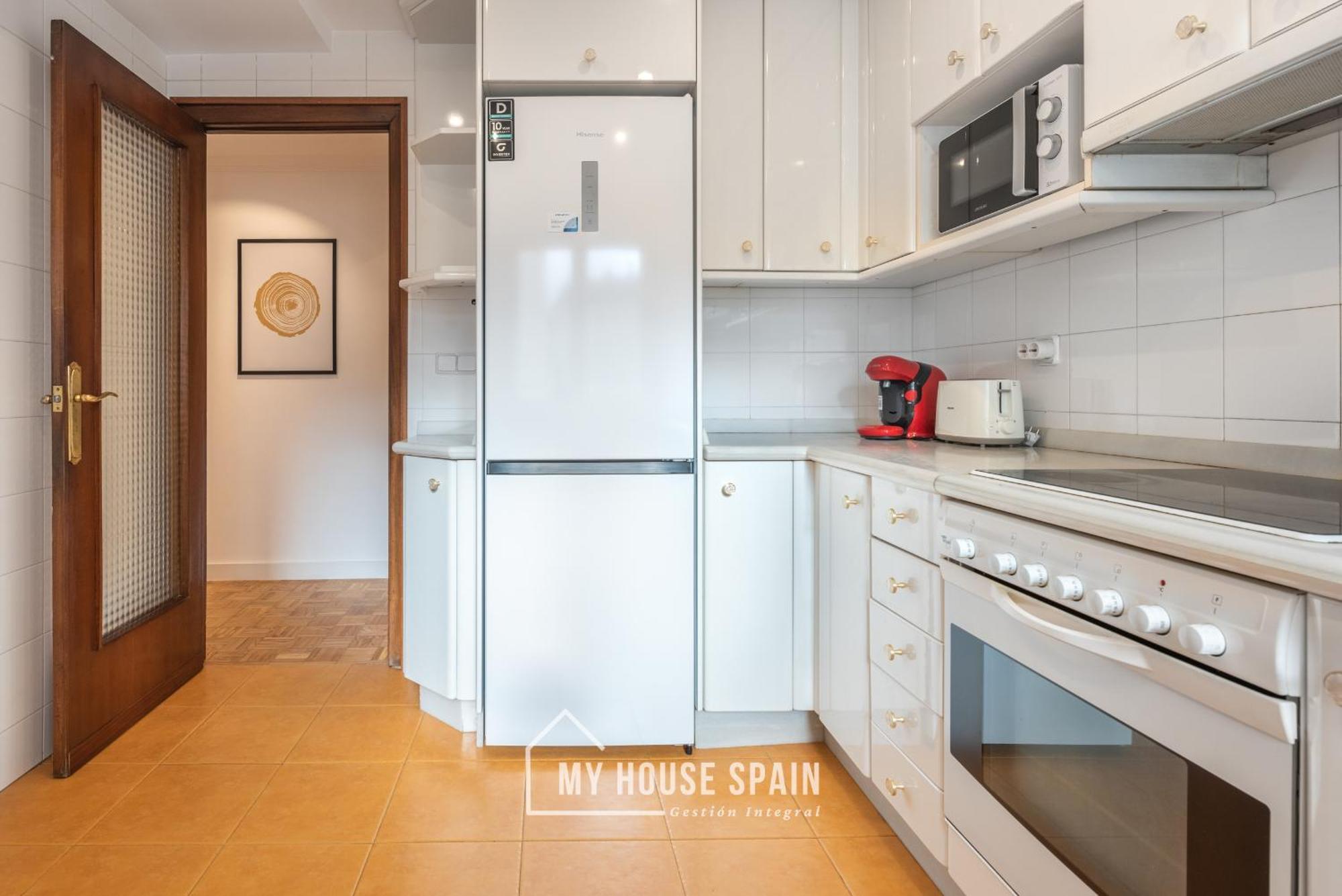 Myhousespain - Amplio Y Luminoso Piso En El Centro Gijón