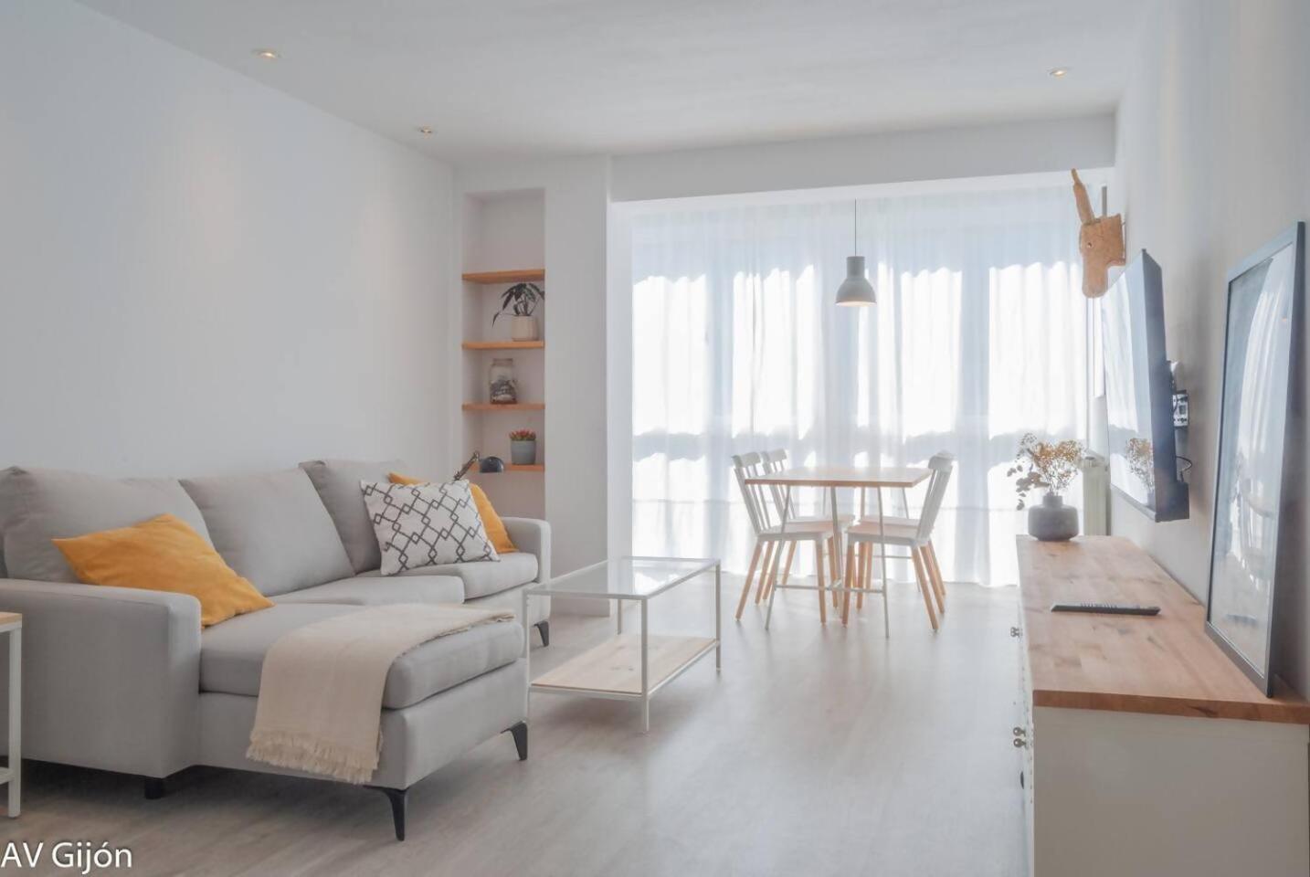 Av Premio Real 13 Apartamento Gijón