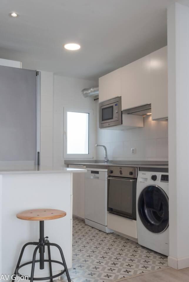 Apartamento Av Premio Real 13 Gijón