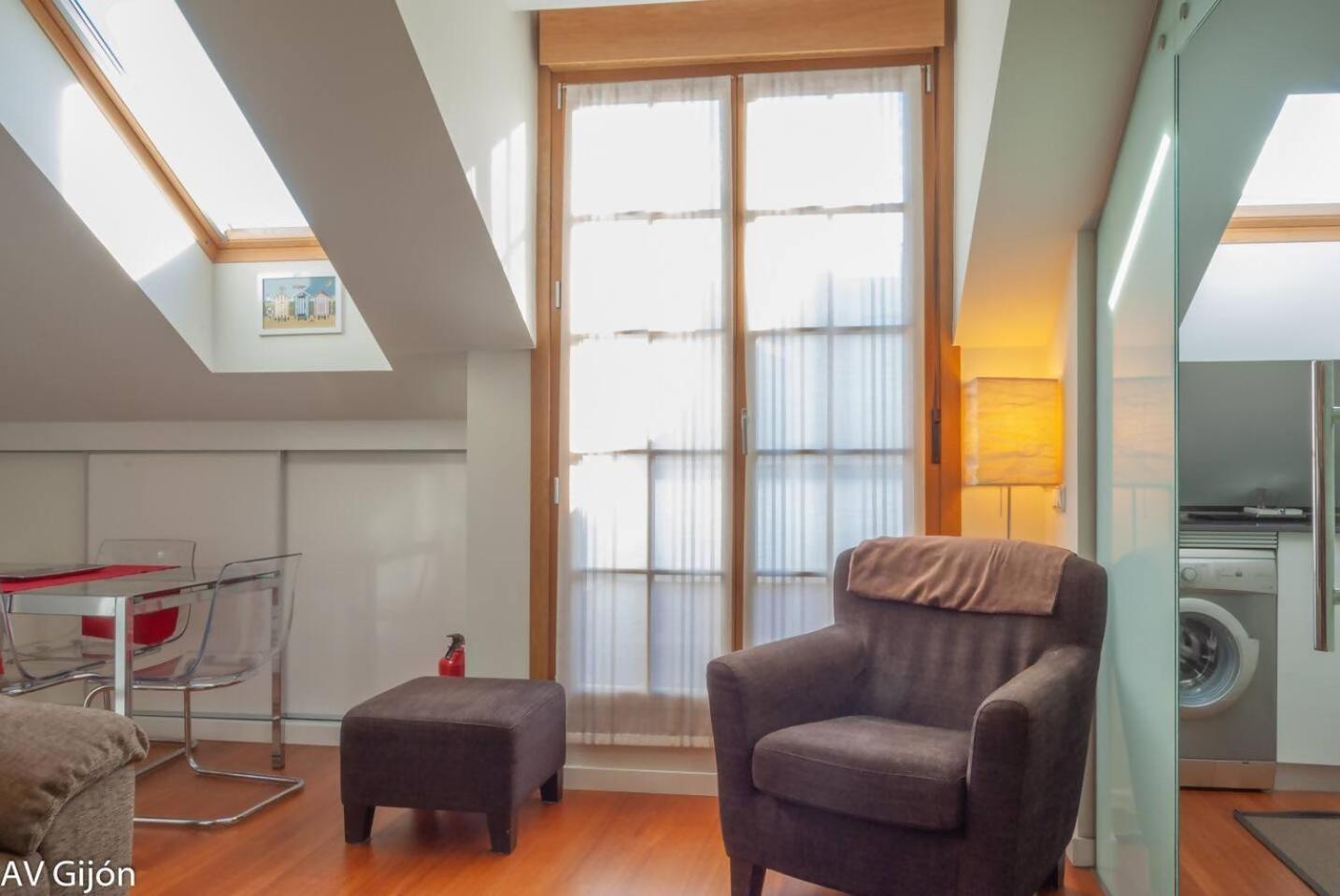 Av San Agustin 12 Apartamento