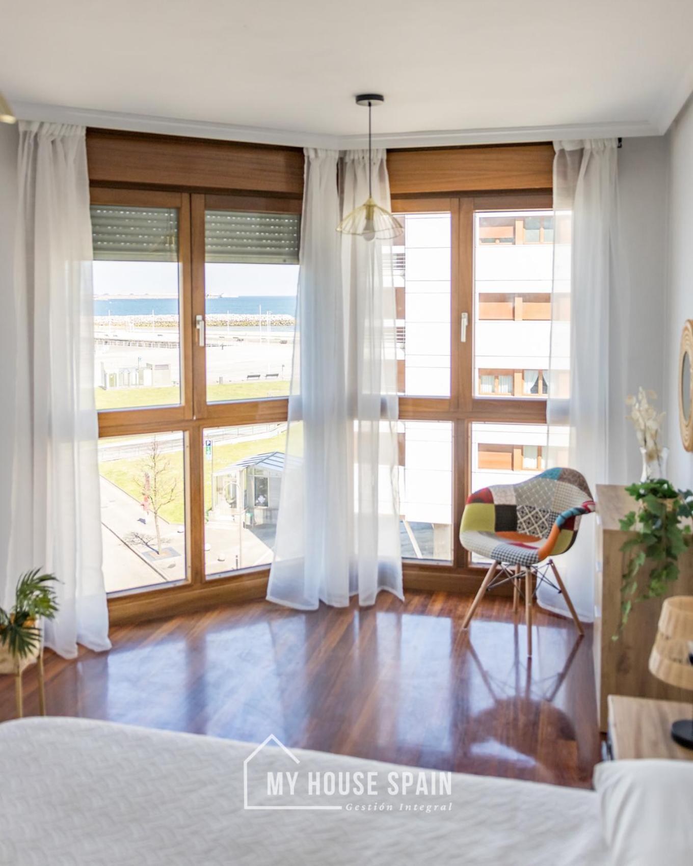 Apartment Myhousespain - Playa De Poniente, Con Vistas Al Mar Y Parking Gratuito *