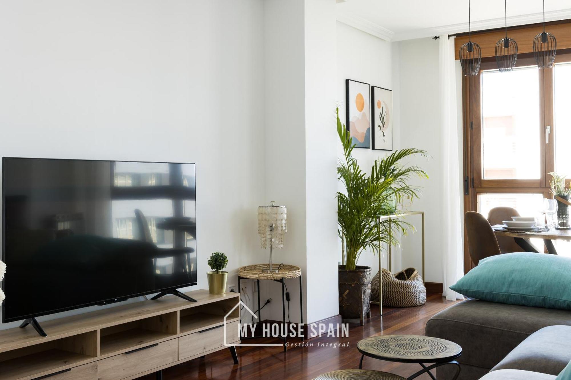 Myhousespain - Playa De Poniente, Con Vistas Al Mar Y Parking Gratuito Apartment Gijon
