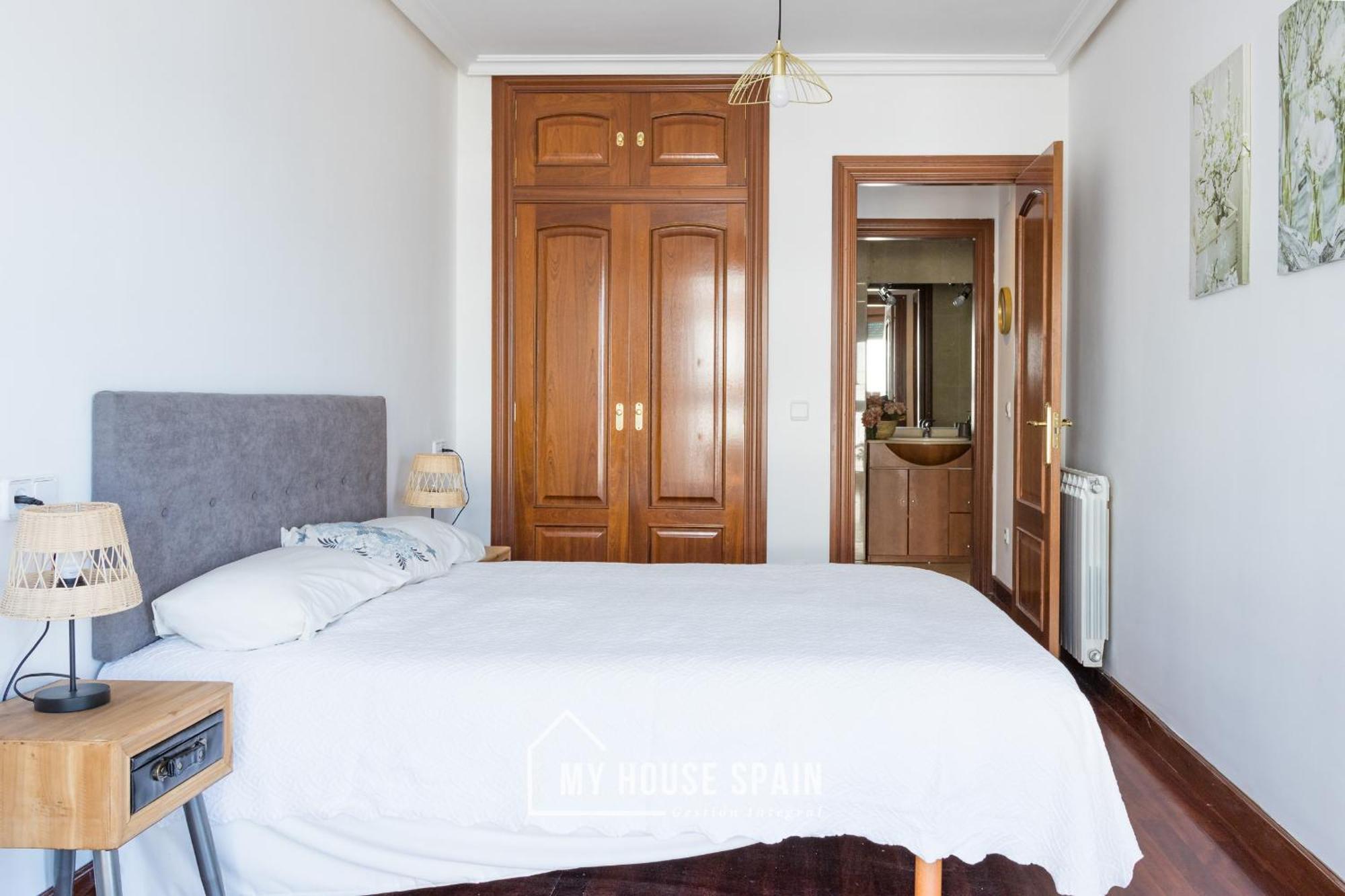 Myhousespain - Playa De Poniente, Con Vistas Al Mar Y Parking Gratuito Apartment *