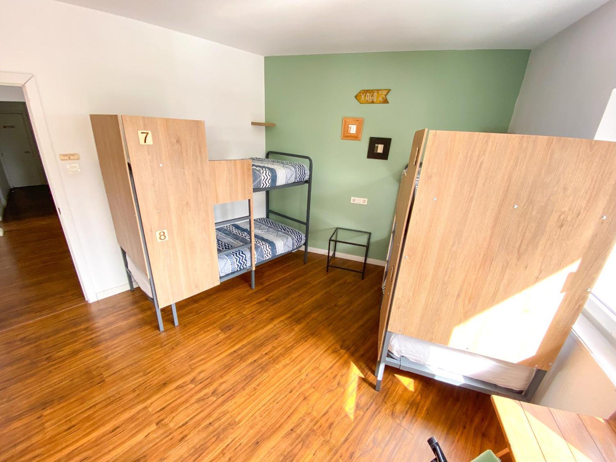 Hostal Surf House Gijón