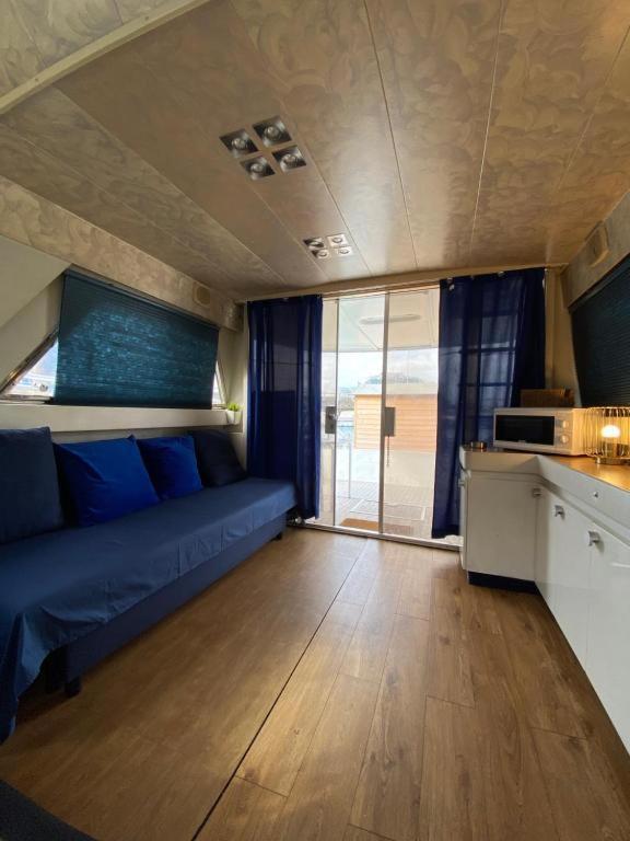 Yate En , Experiencia Unica Hotel en barco