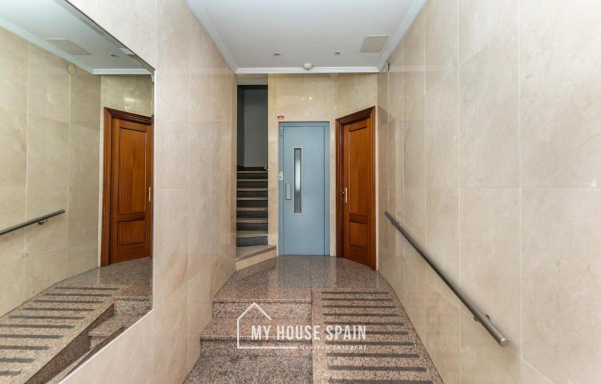 Myhousespain - Piso Reformado Con Patio Privado Apartment *