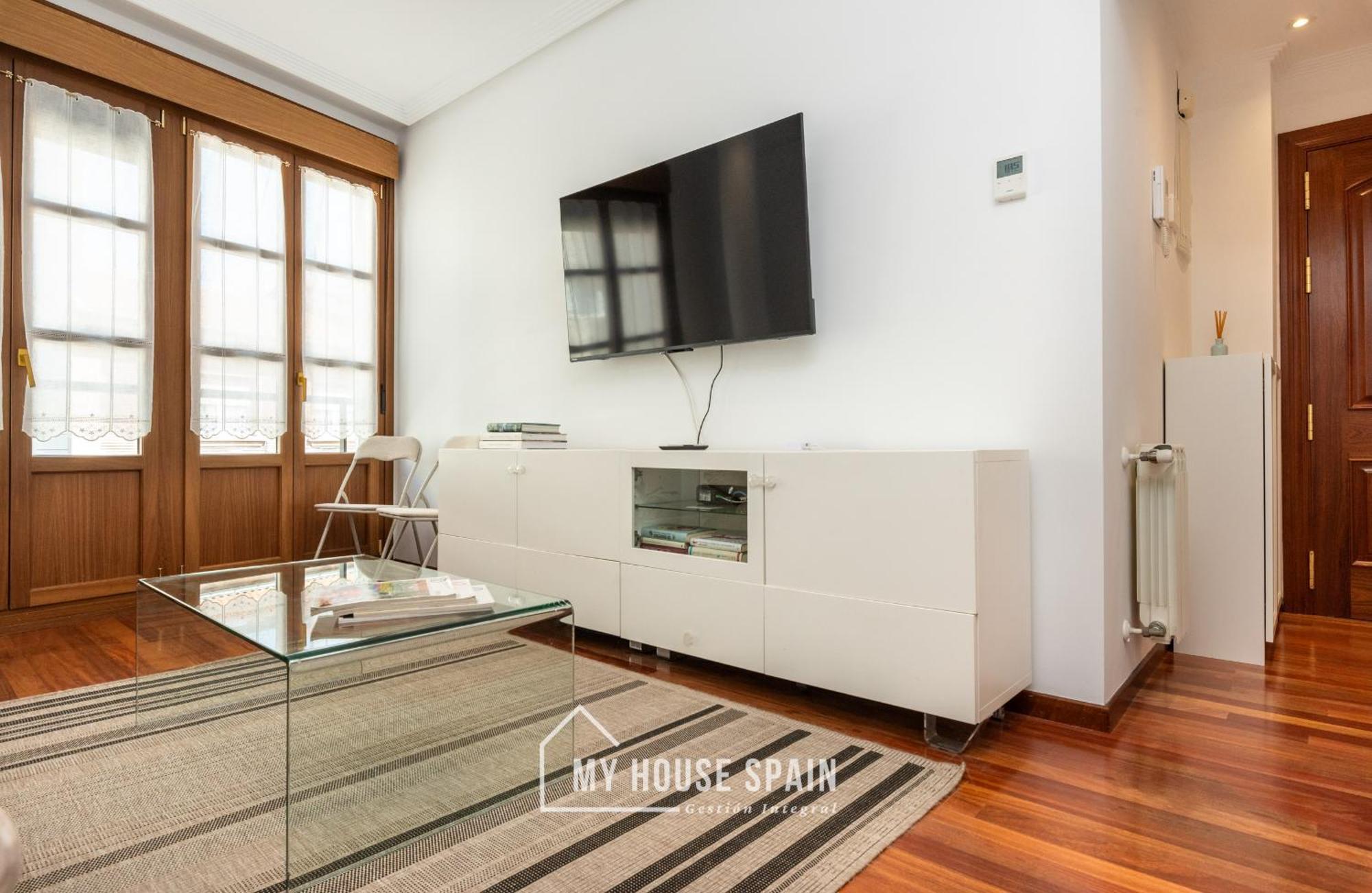 Myhousespain - Luminoso Piso En El Centro De Gijon