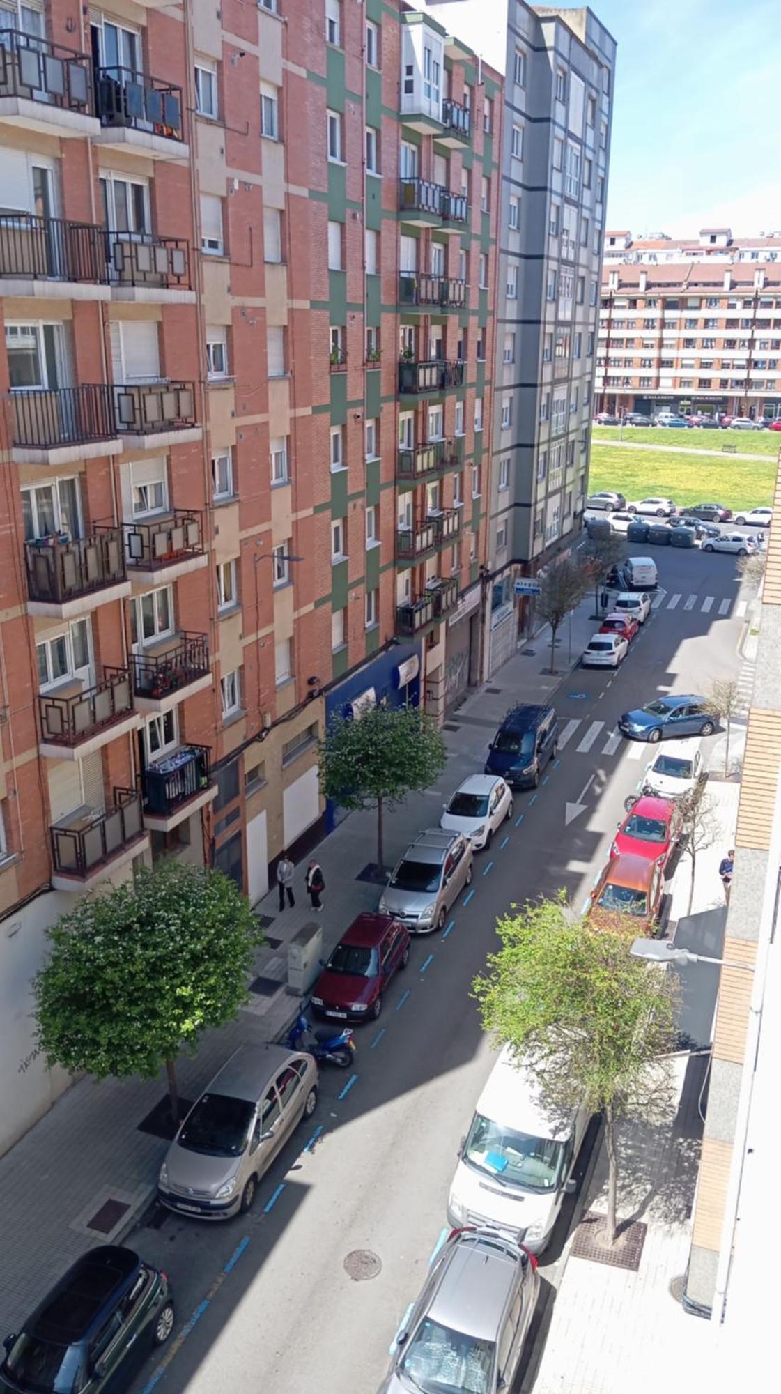 Apartamento El Trasgu De Laviada A 300m Playa, Puerto, Acuario *