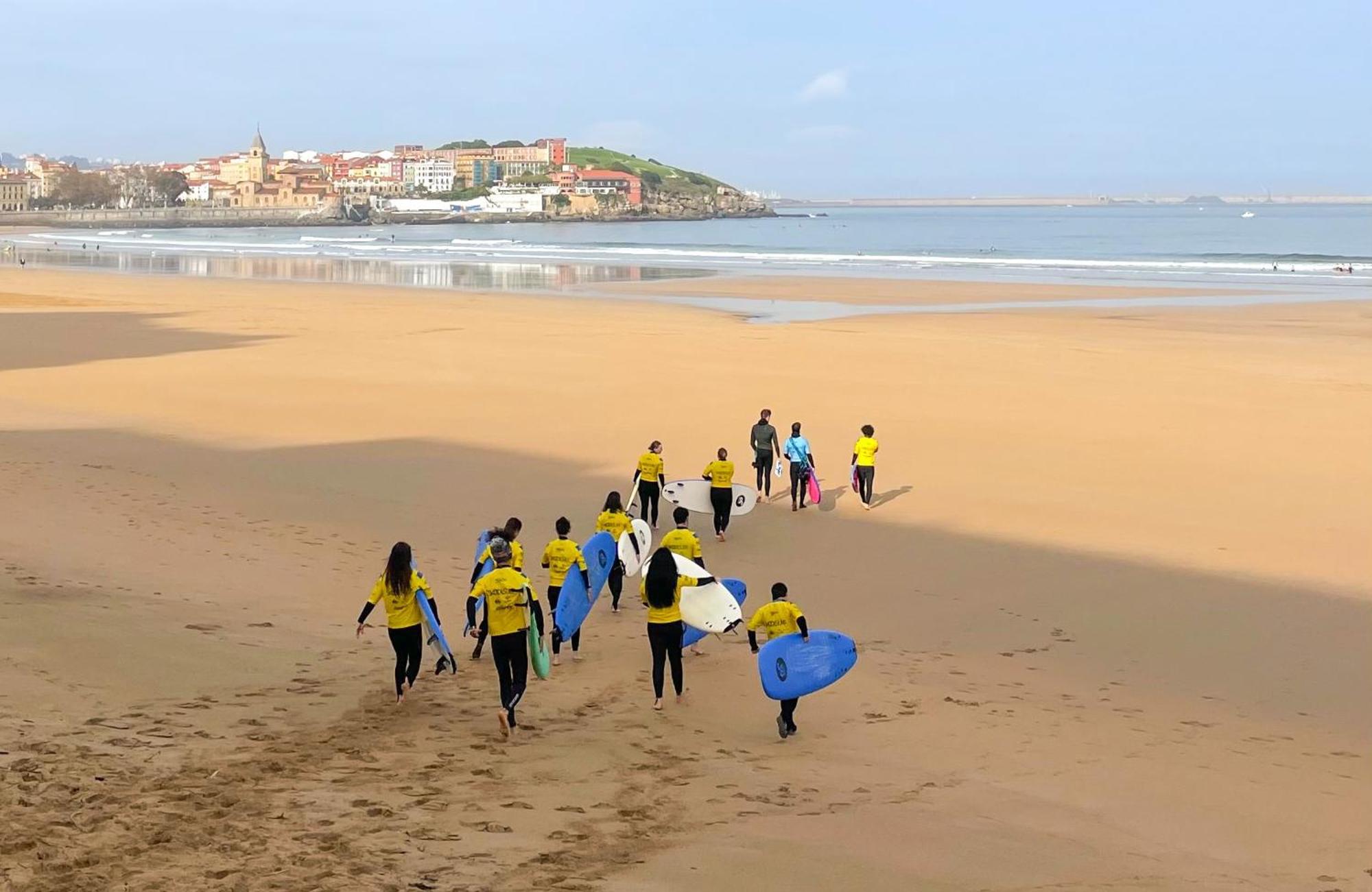 Surf House Hostal Gijón
