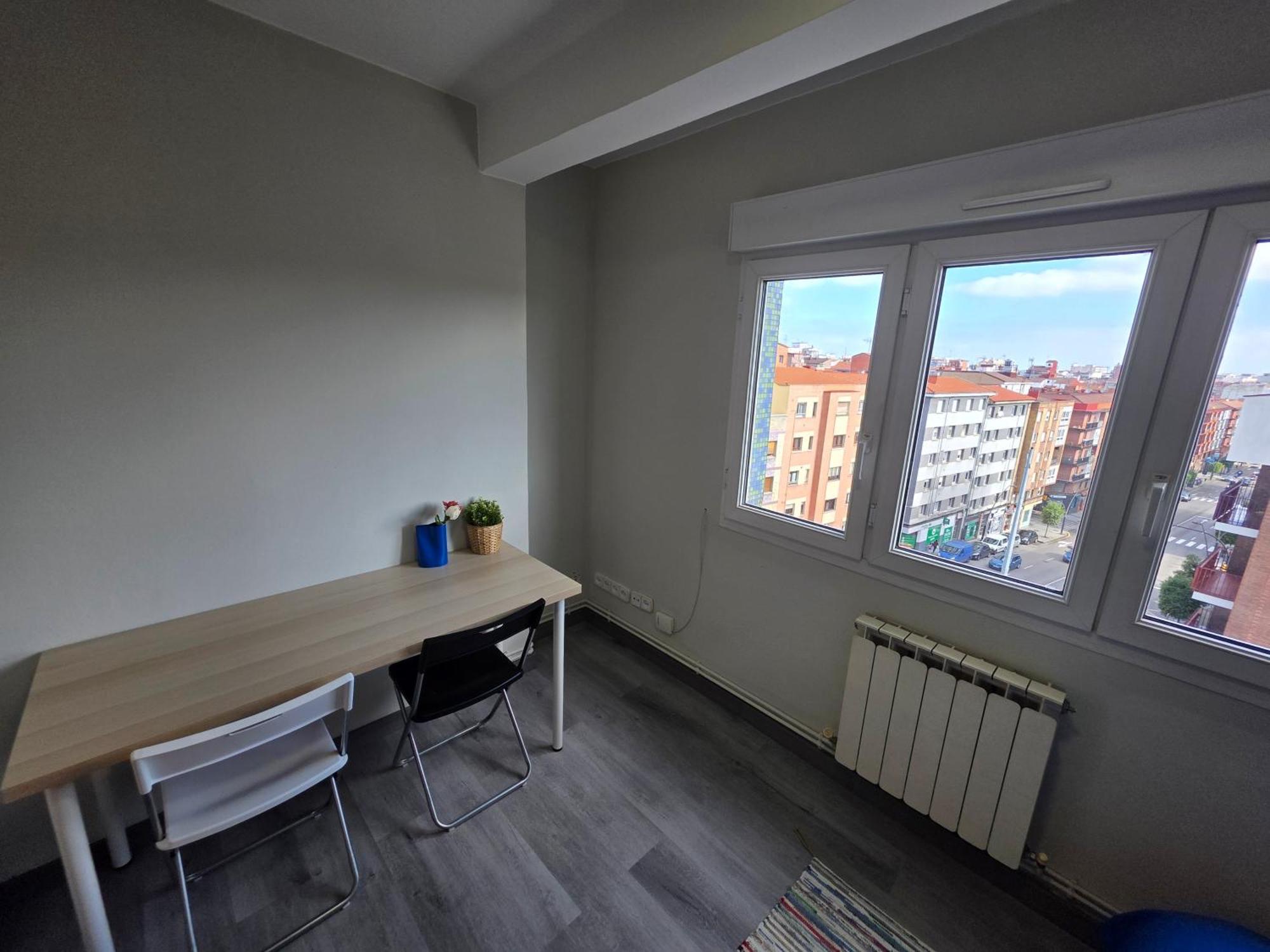 Apartamento Torre - Espacioso Y Luminoso - 3 *