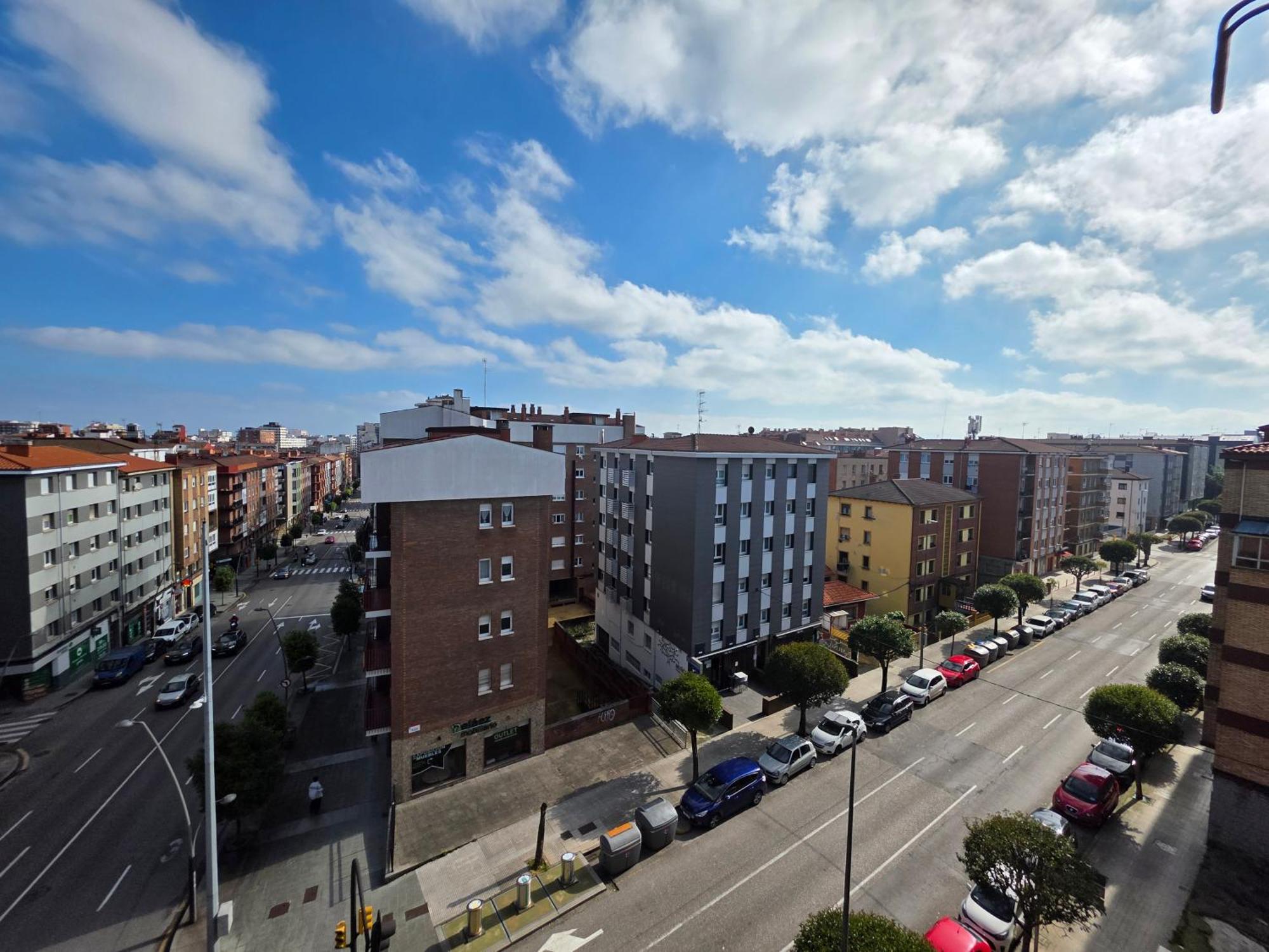 Apartamento Torre - Espacioso Y Luminoso - 3 Gijón