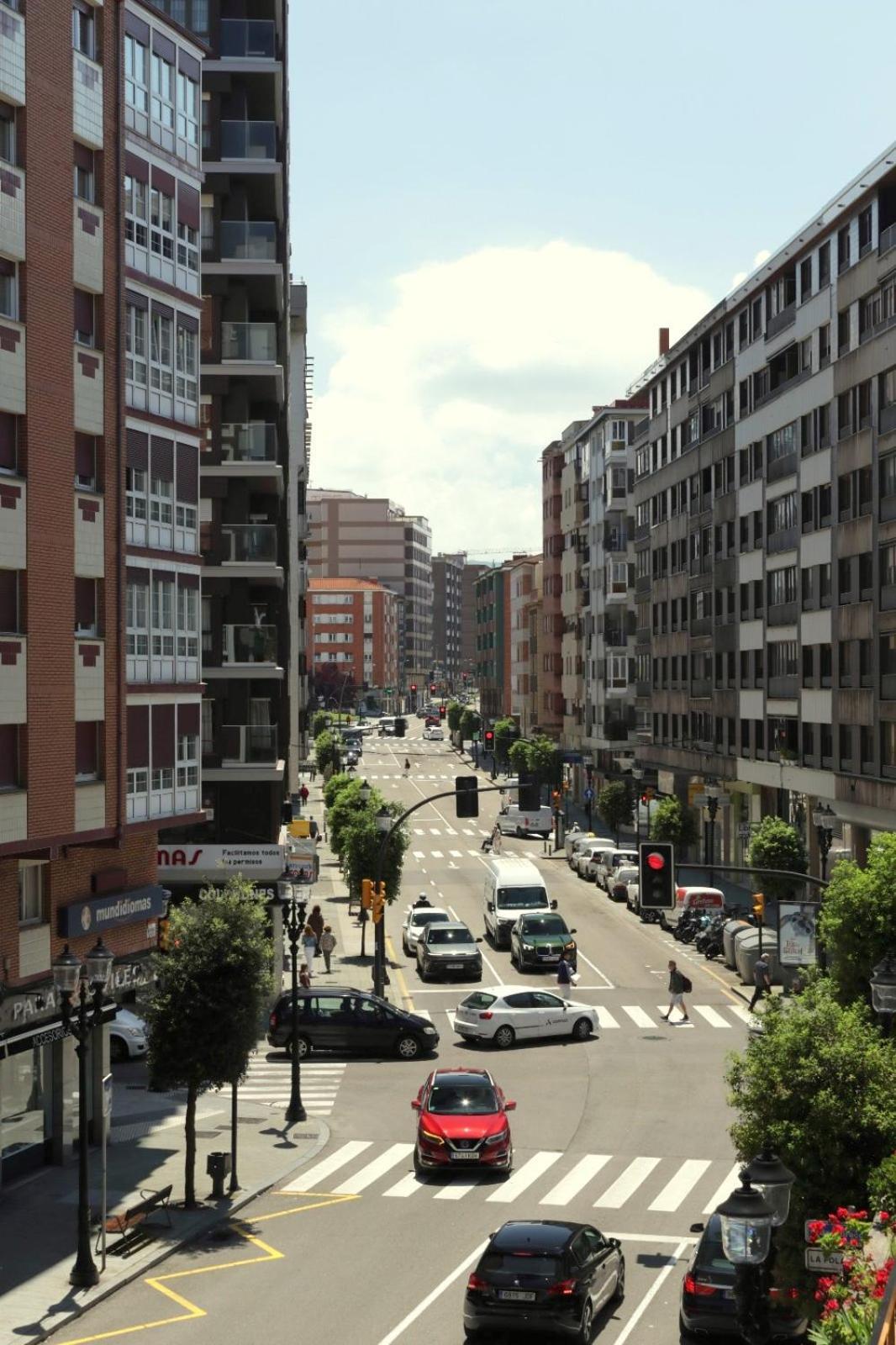 Rocamar Centro Playa San Lorenzo - Parking Gratuito