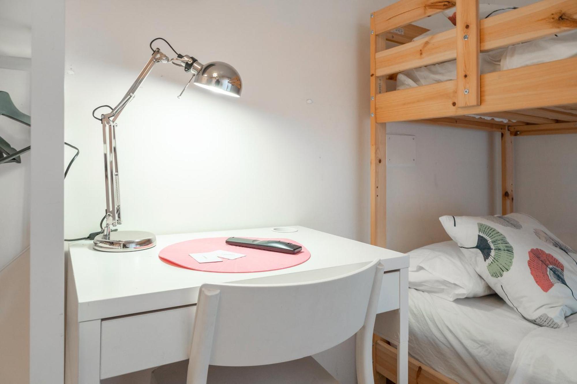 Bed and breakfast Life Magenta Gijón