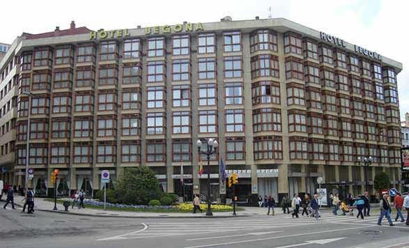 Centro Begona 3* Gijon