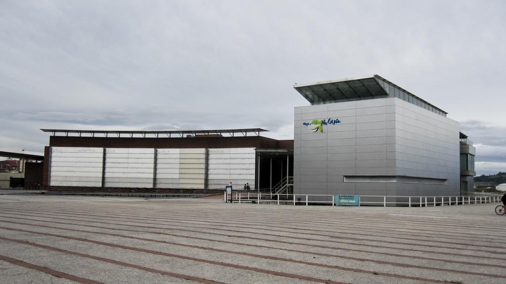 Espacio Poniente