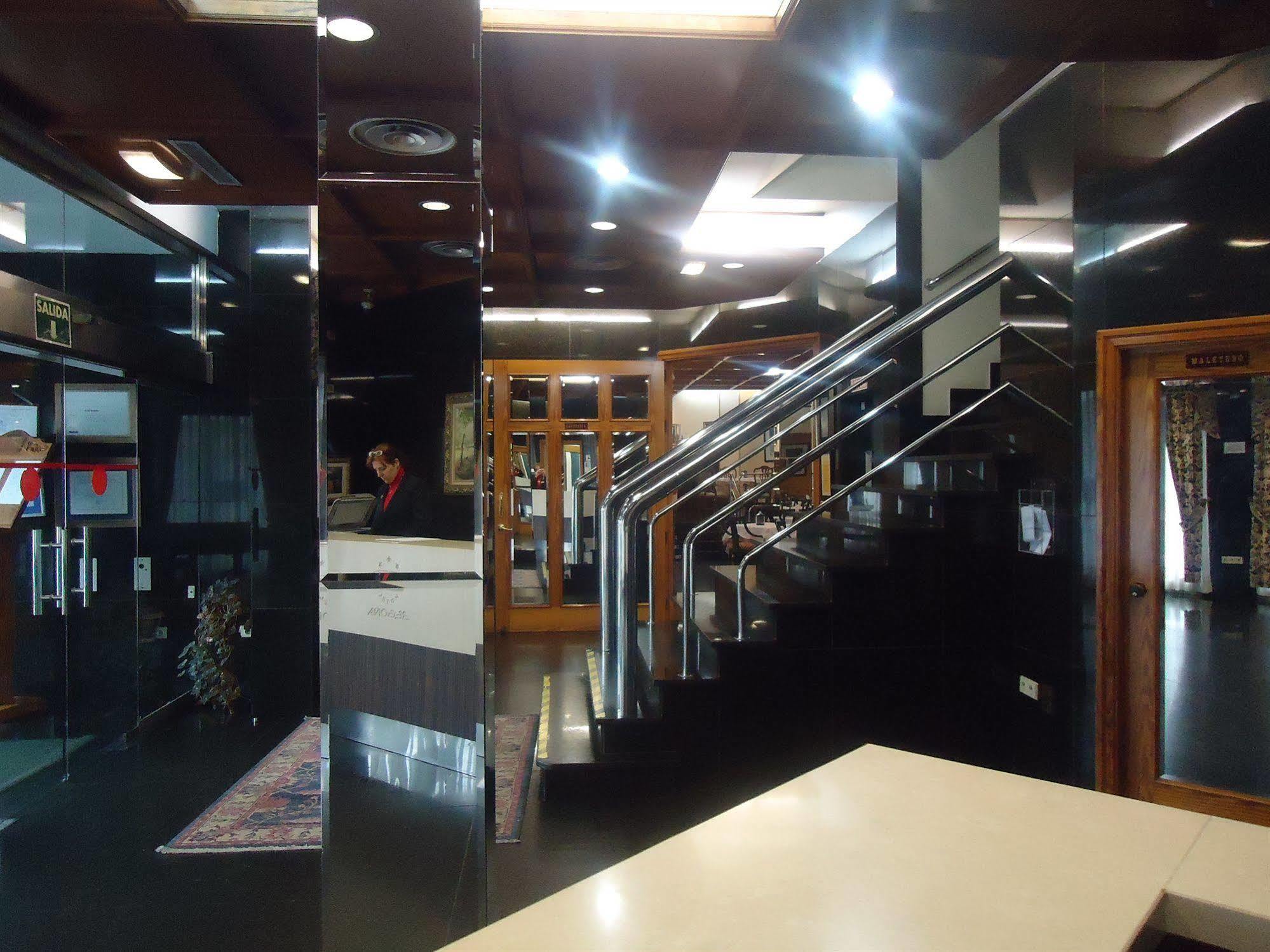 Centro Begona 3* Gijon
