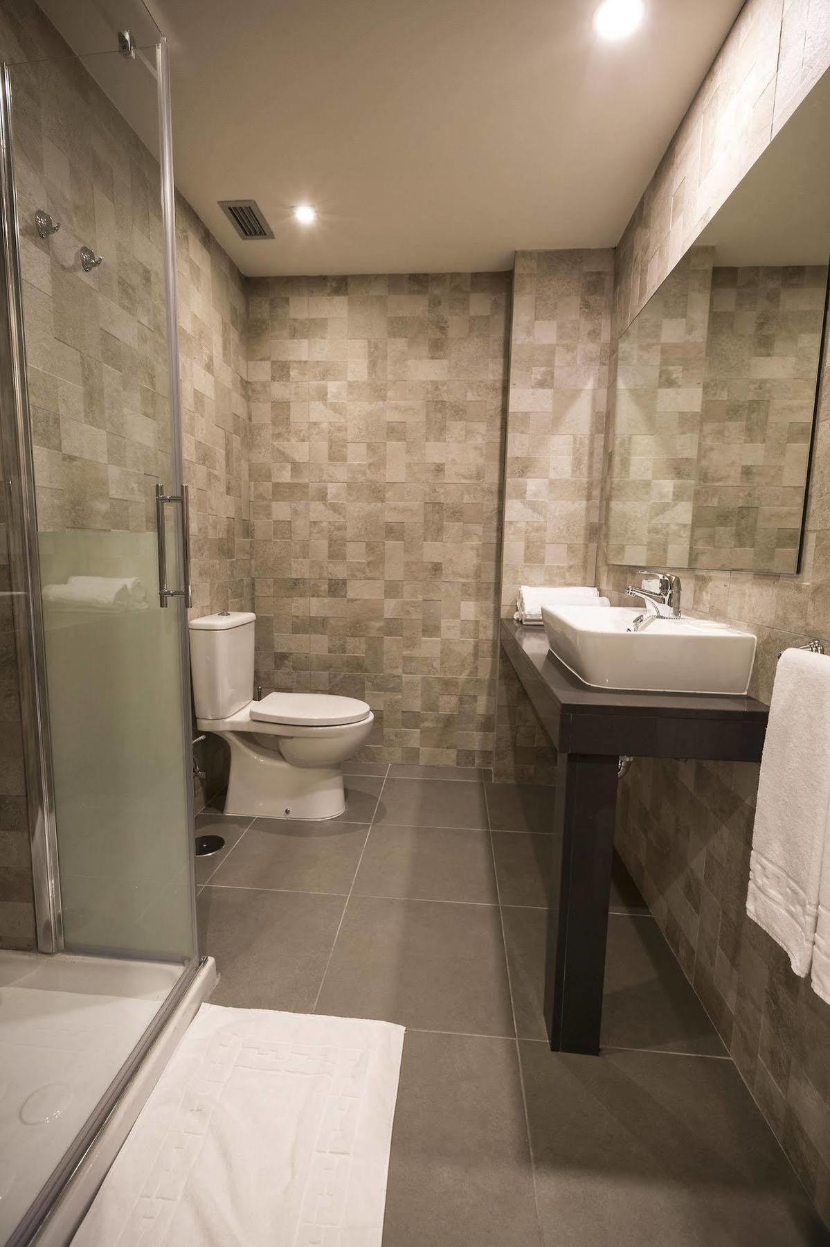 Hotel La De Roces Gijon