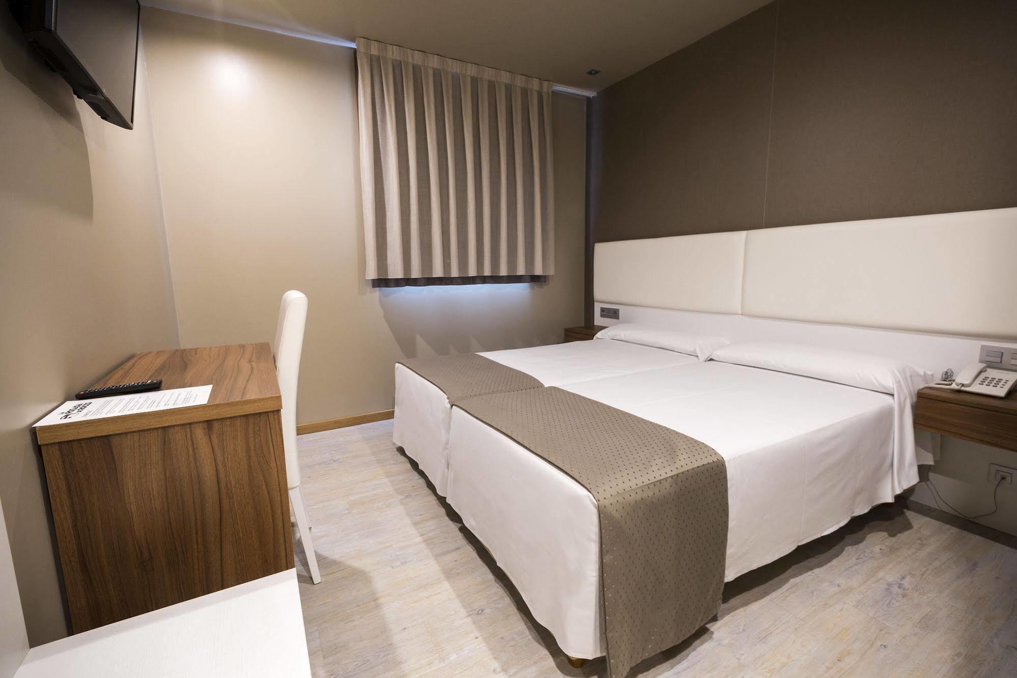 Hotel La De Roces Gijon