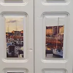 Dindurra Lux