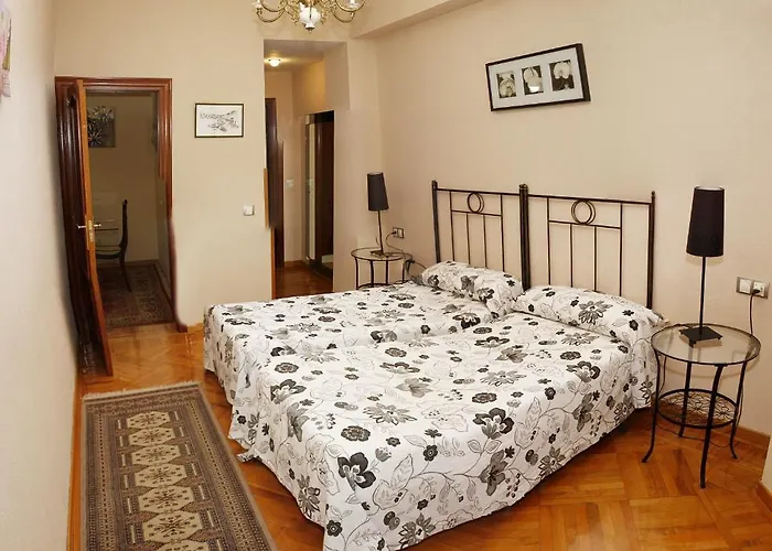 Apartamento En El Corazon De Gijon Con Parking Incluido, Vut 78