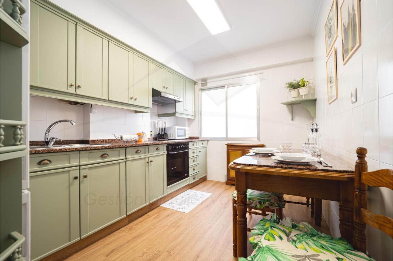 Ezcurdia Apartment *