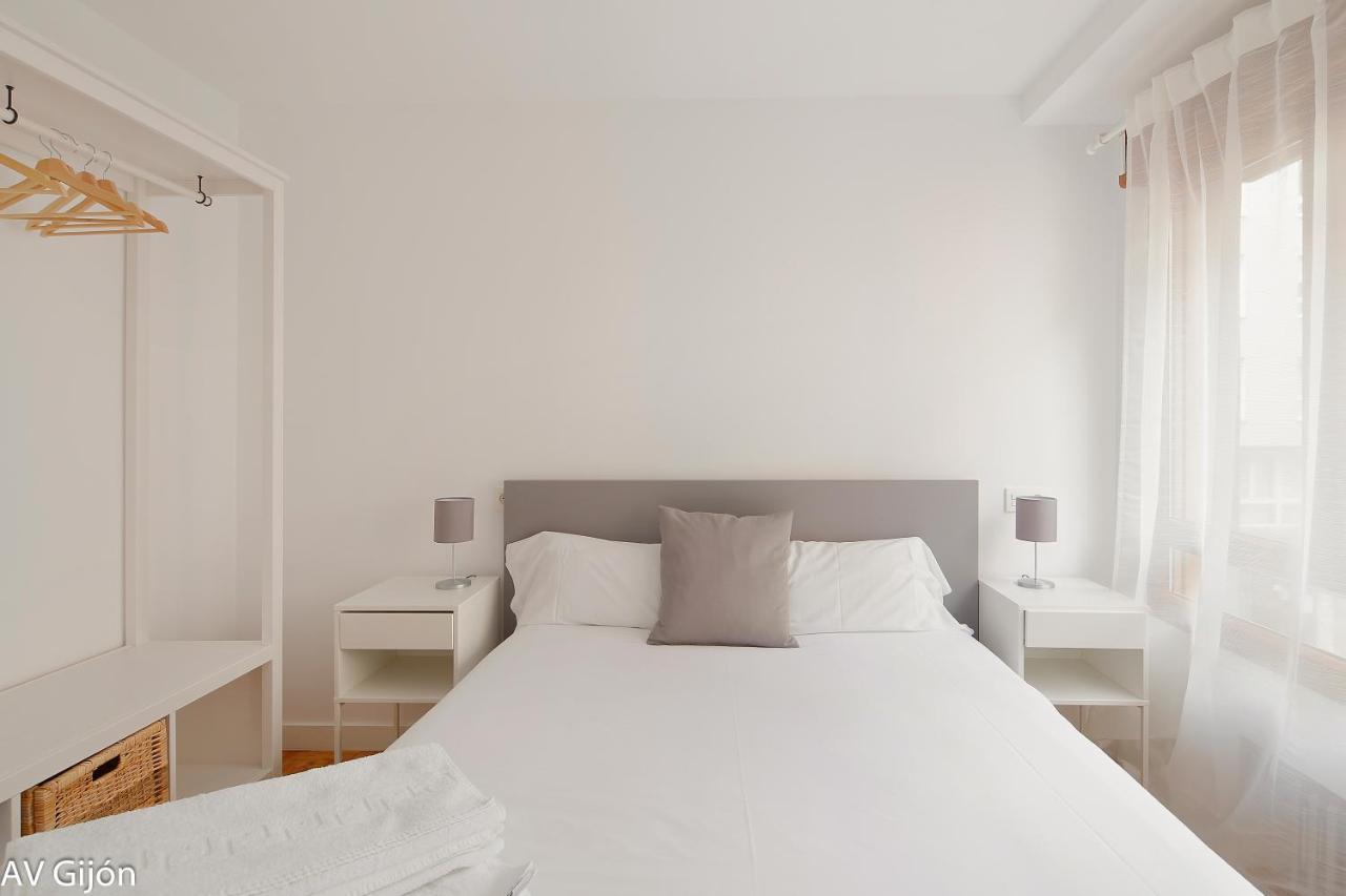 Av Cervantes 2 Centro Apartment *