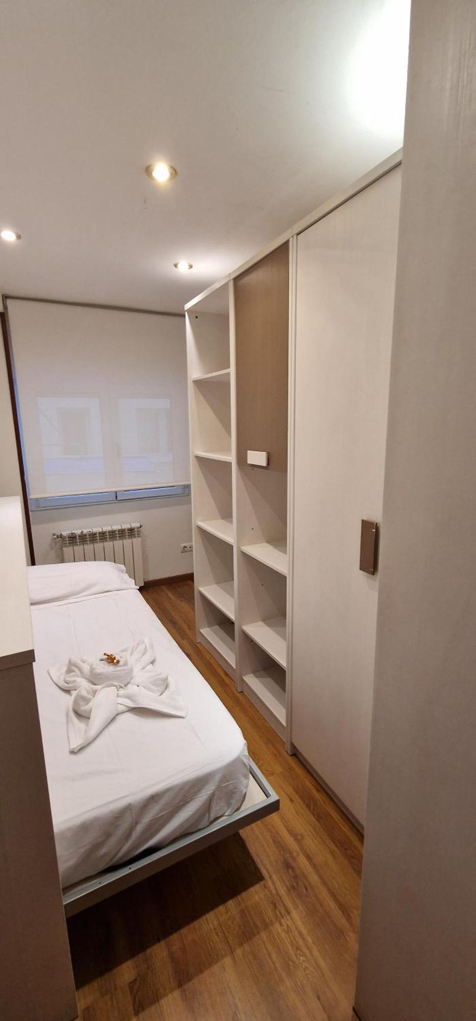 Apartment Argueelles - 3 Hab Y 1 Bano - 5 Pax - Vut-5675-as Gijon