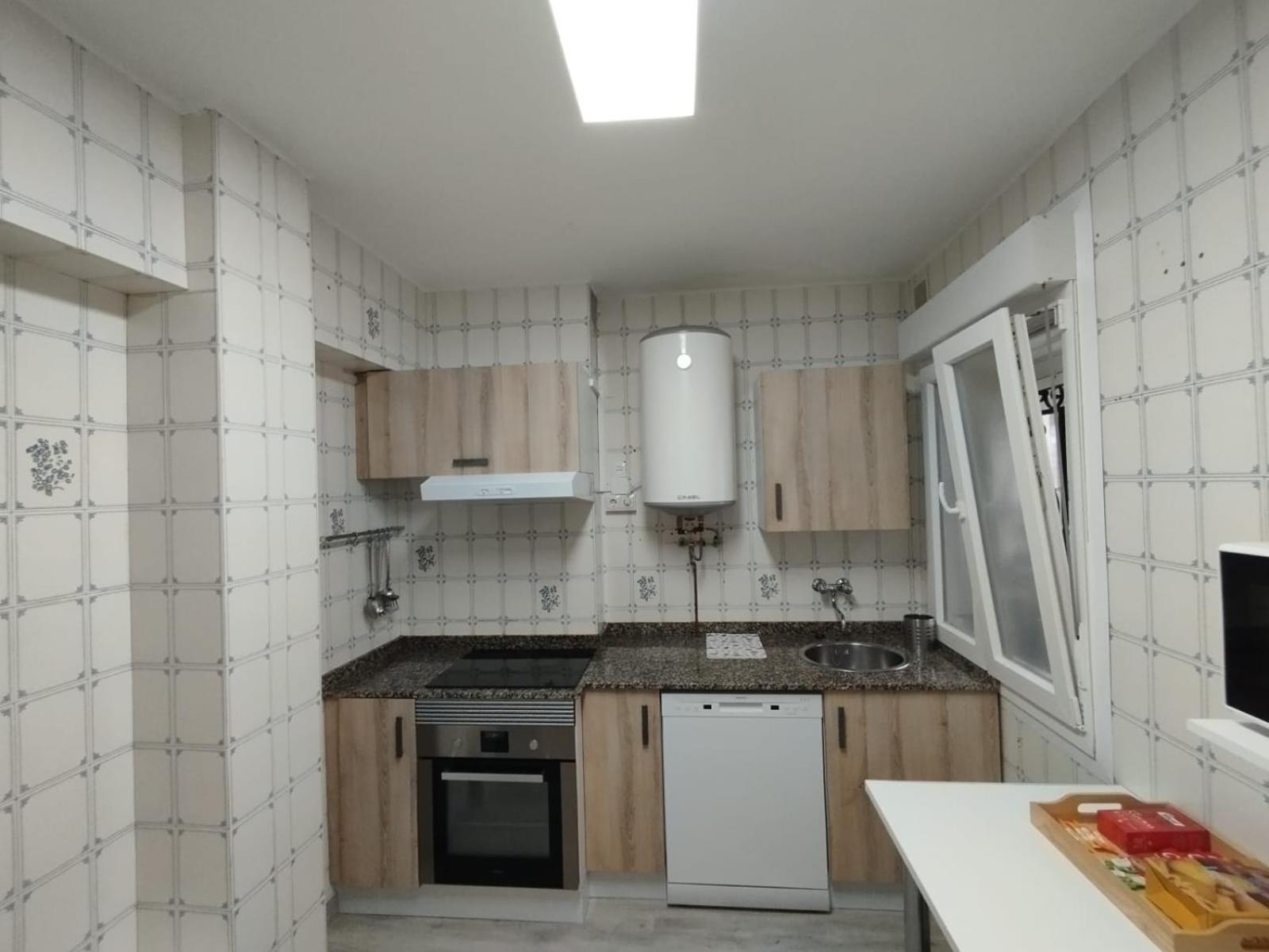Apartamento Plaza Fernando Vi Cerca Playa Arbeyal *