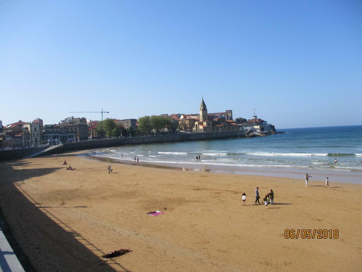 Piso En Cerca De Playa Del Arbeyal *