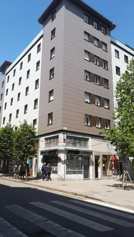 Apartamento Plaza Fernando Vi Cerca Playa Arbeyal Gijón